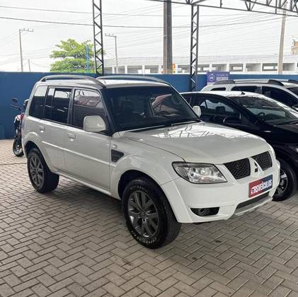MITSUBISHI PAJERO TR4 2.0 4X2 16V 140CV FLEX 4P MANUAL